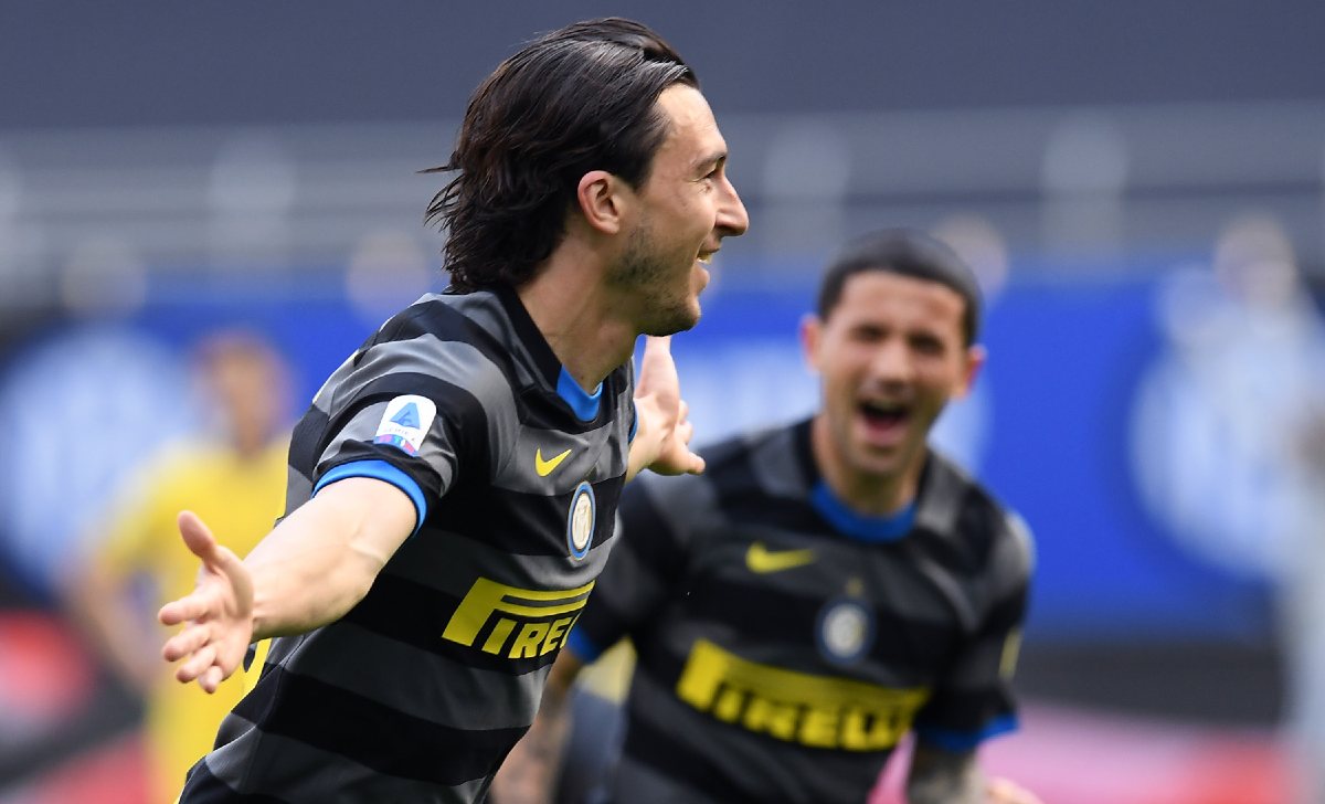 esult gol Darmian MG5 8093 1