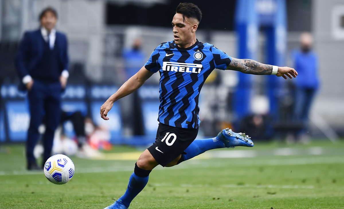Addio a Lautaro Martinez? L'Inter pensa ai sostituti: i nomi 26 Lautaro Martinez 1