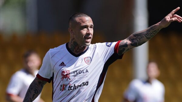 Nainggolan CPur044 1