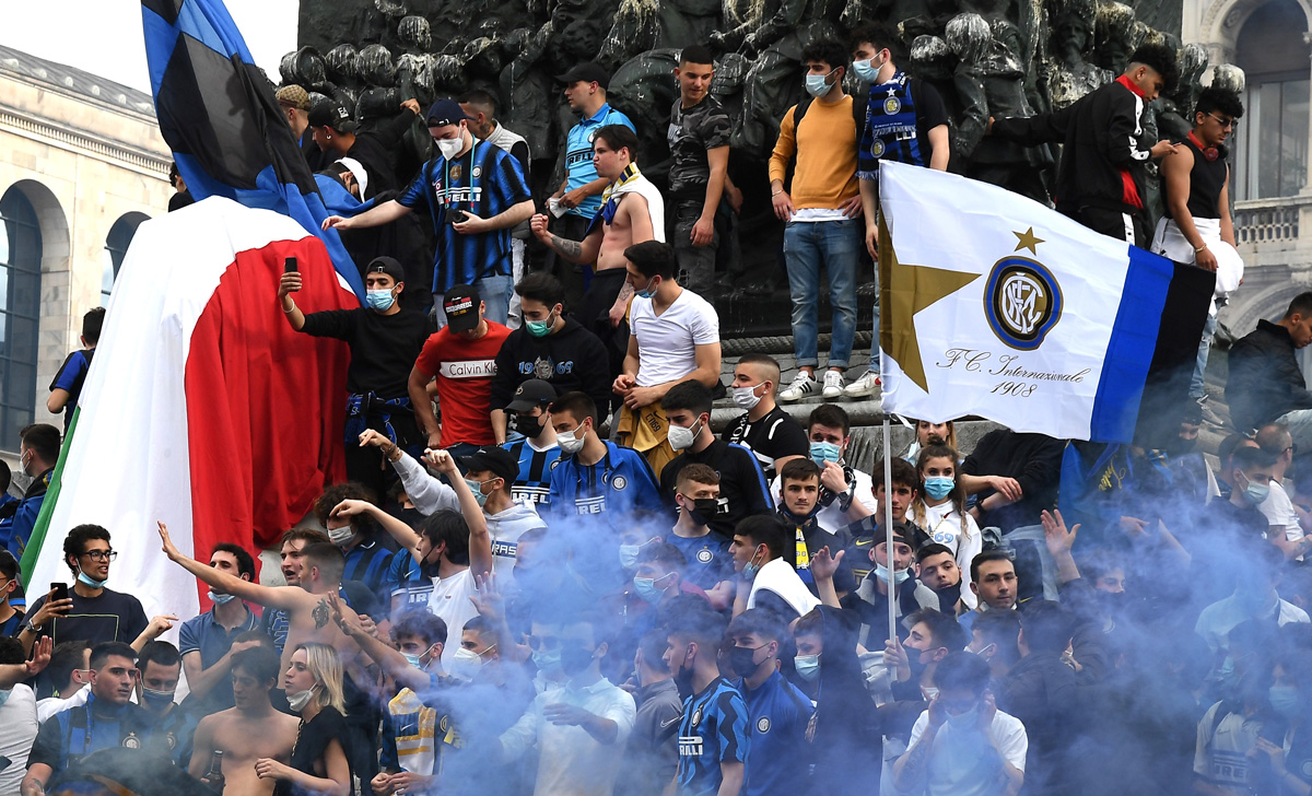 Festa scudetto, otto tifosi interisti al vaglio della polizia 26 Tifosi Inter 1