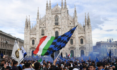 Tifosi Inter Piazza Duomo