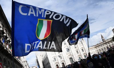 Tifosi inter scudetto piazza Duomo