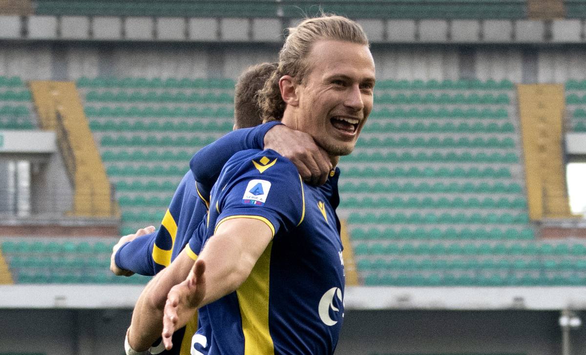 Nuovo nome per il centrocampo dell'Inter: è Barak del Verona 26 esult gol Barak MAU6766 1