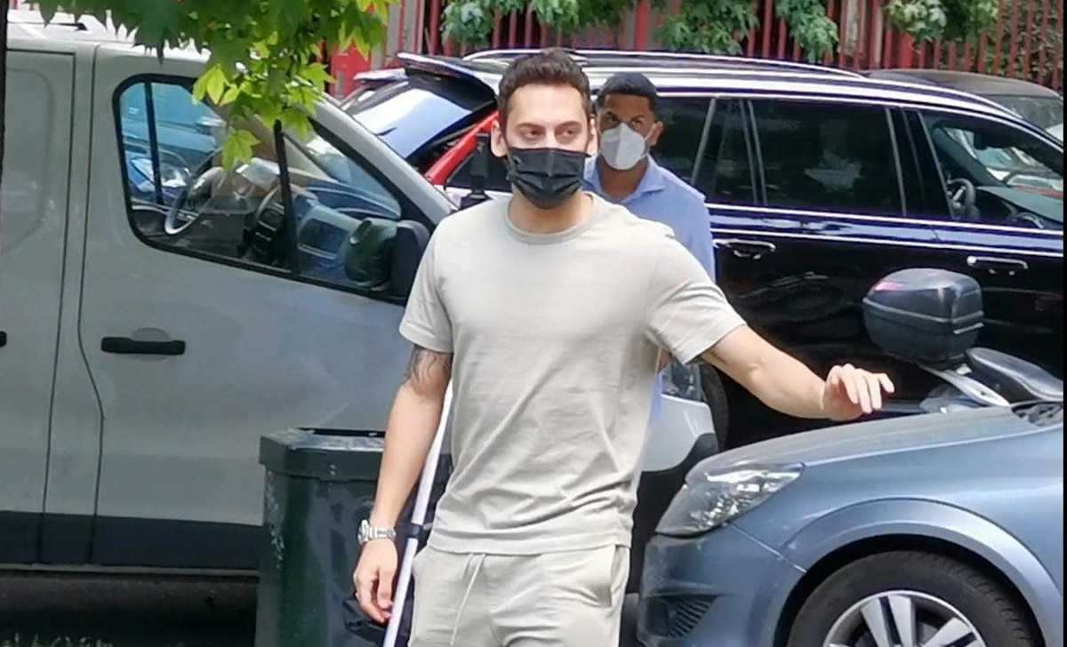 Calhanoglu day: dalle visite mediche all'annuncio ufficiale - VIDEO 26 Calhanoglu 2