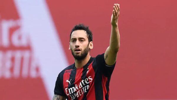 Calhanoglu 3