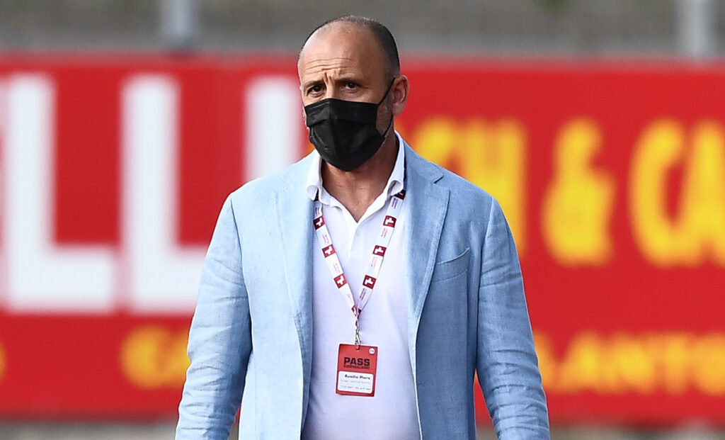 Calciomercato Inter, strategia DEFINITA in difesa! Arriverà LUI solo se... ULTIMISSIME 1 Ausilio 1