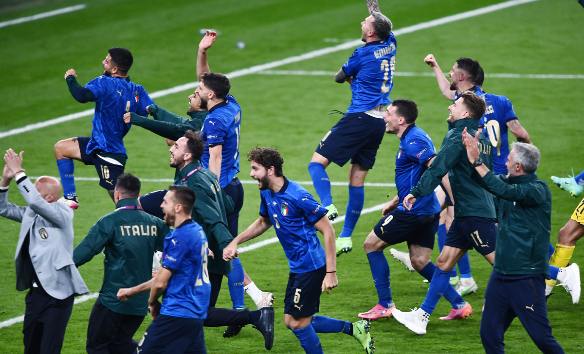 Italia Spagna, ascolti record: 77% di share e 19,5 milioni di spettatori 26 Italia 2