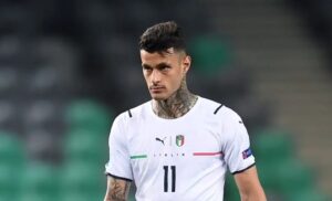 Scamacca o Raspadori? Il futuro dell’Inter si tinge di azzurro