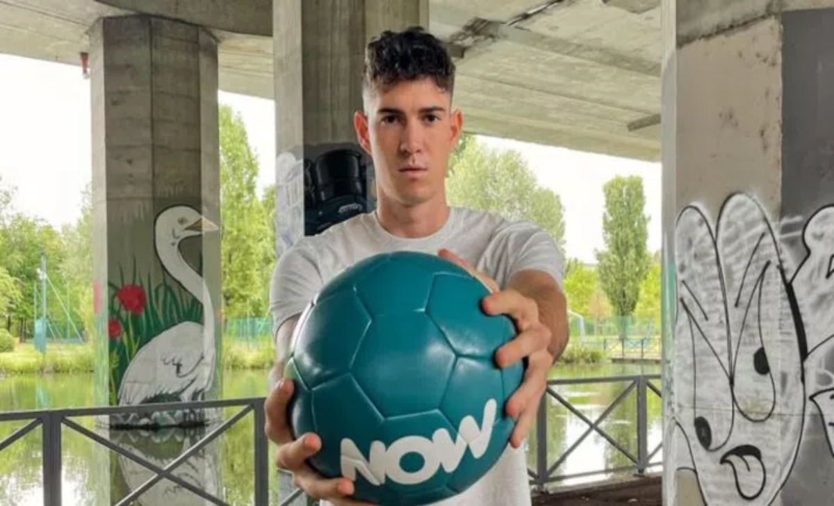 927de7921bb8ae043d8a518afc1d1eb2