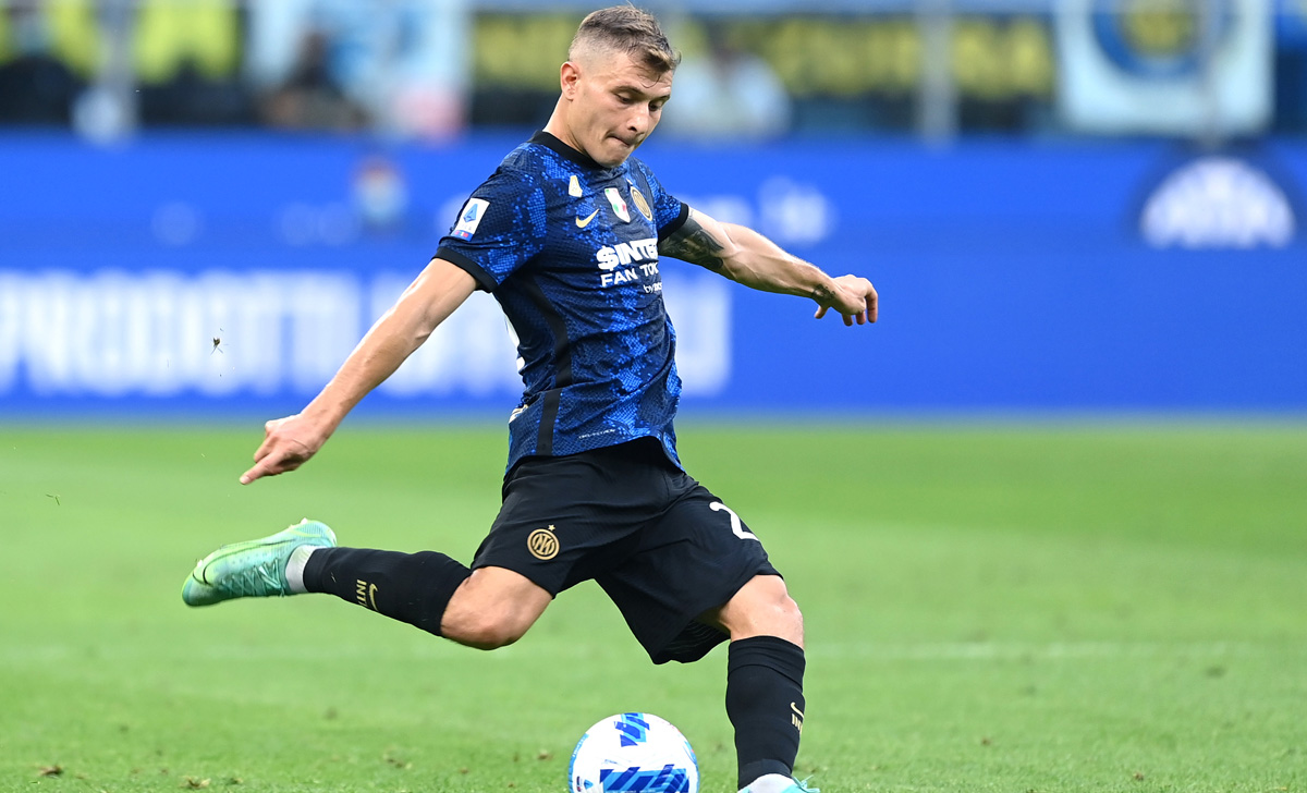 Barella sempre decisivo, Lenovo lo premia come giocatore del mese 26 Barella 6