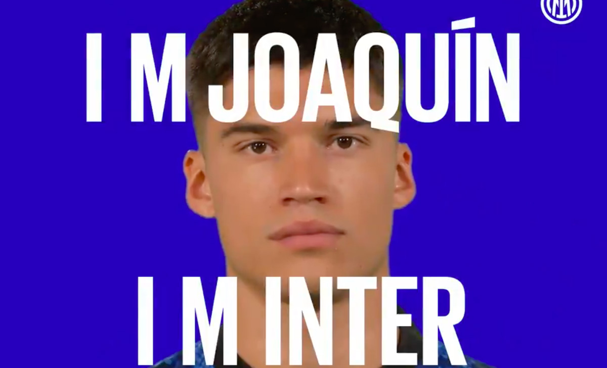 Presentazione Correa, l'Inter mostra il nuovo acquisto ai tifosi - VIDEO 26 Correa 11