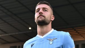 Milinkovic scalpita: caccia al 6° gol contro l’Inter e voci sull’addio più lontane