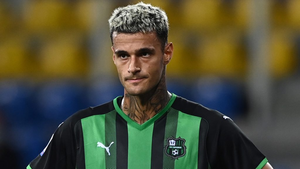 AD Sassuolo sul rinnovo di Scamacca: «Richieste da tanti club importanti» 1 Scamacca 1