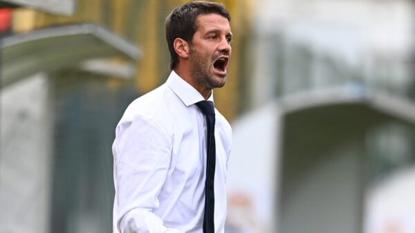 Chivu 1 2