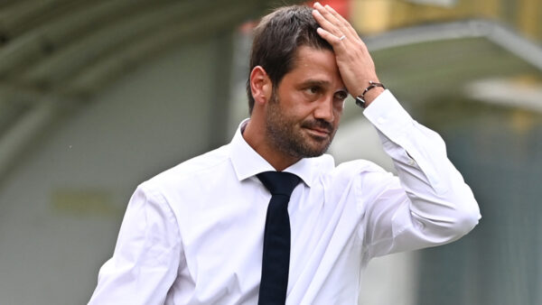 Chivu 1 3