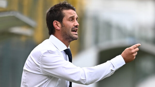 Chivu 2 1