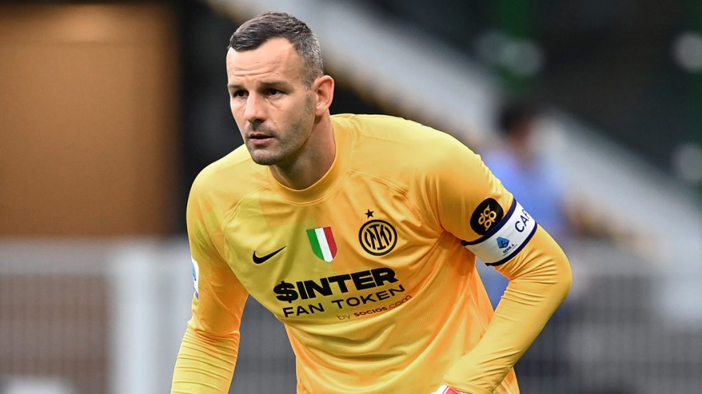 Handanovic 3