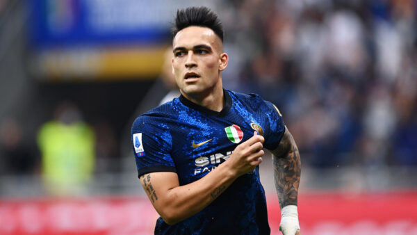 Lautaro Martinez 9