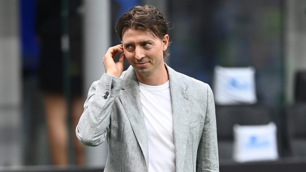 Montolivo sull'Inter: «Le sconfitte con Milan e Atletico Madrid non mi preoccupano. Chivu ha le idee chiare» 1 Montolivo