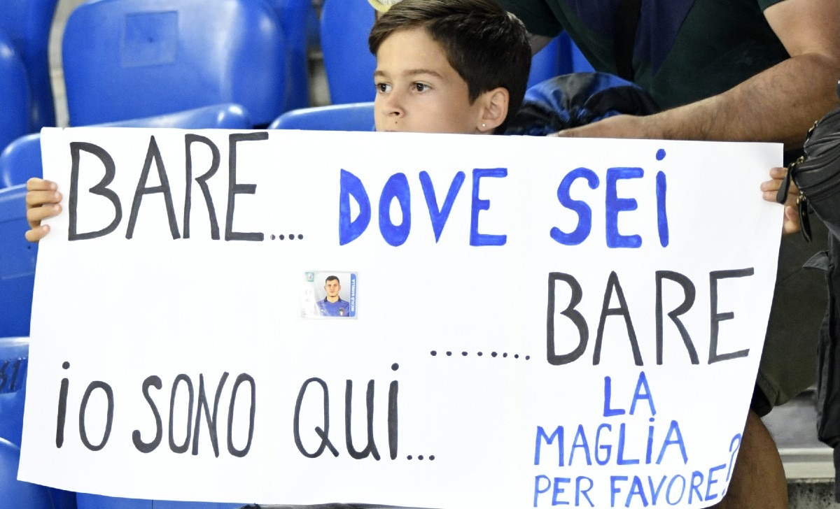 Svizzera Italia, un tifoso chiede la maglia a Barella: «Bare dove sei?» 26 WhatsApp Image 2021 09 05 at 22.19.32