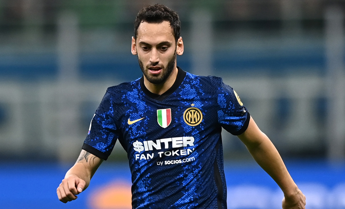 Milan Inter, Calhanoglu suona la carica: il post su Instagram 26 Calhanoglu