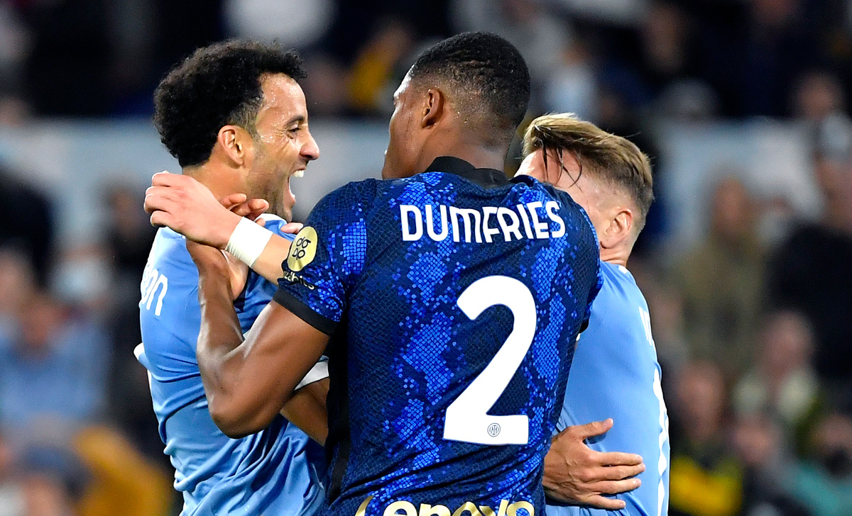 Lazio Inter, vergognoso gesto verso Dumfries - VIDEO 26 Dumfries Felipe Anderson Lazio Inter
