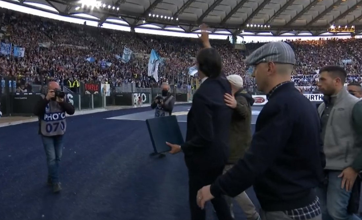 Lazio Inter, il tributo dei tifosi biancocelesti a Inzaghi - VIDEO 26 Inzaghi 4