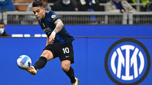 Lautaro Martinez 7