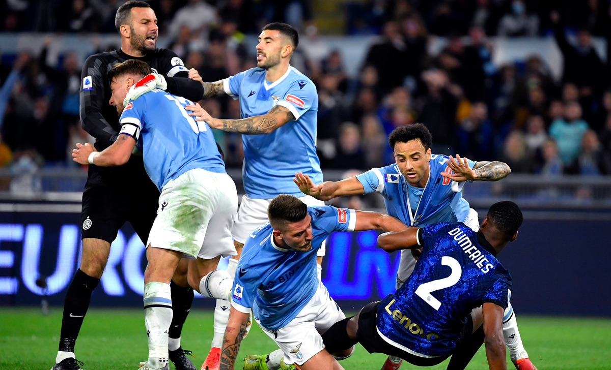 Lazio Inter, rissa tra le due squadre nel finale: cosa è successo 26 Lazio Inter rissa