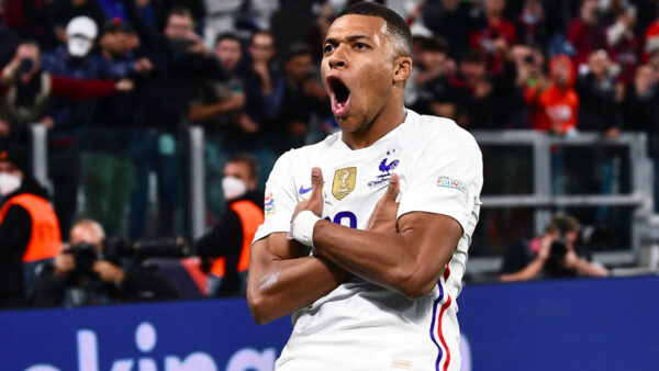 Mbappé 3