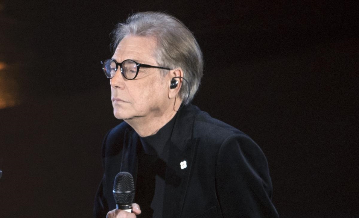 Nino D'Angelo: «Inter indebolita, lo scudetto a Napoli sarebbe un regalo di Maradona» 26 dangelo