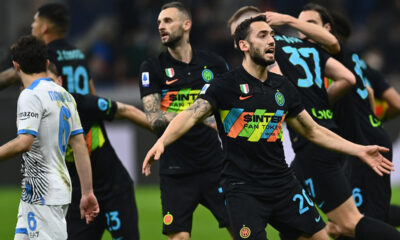 Esultanza Calhanoglu 2