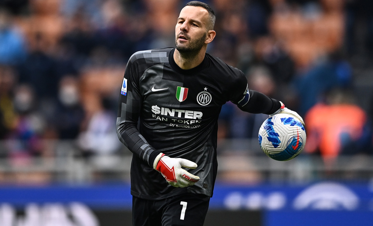 Top 11 del mese di ottobre: presente il capitano dell'Inter Handanovic 26 Handanovic 1