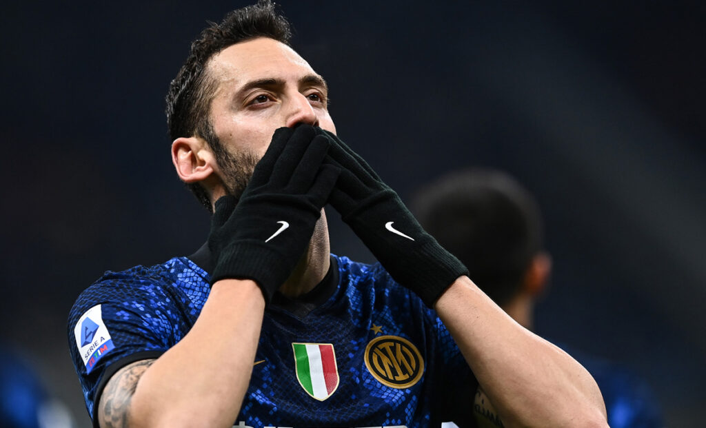 Calhanoglu 6