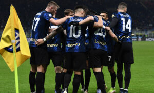 Milan sconfitto a San Siro contro il Napoli: l’Inter è campione d’inverno