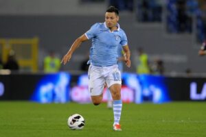 Clamoroso Zarate: l’ex Inter e Lazio si è proposto in Italia