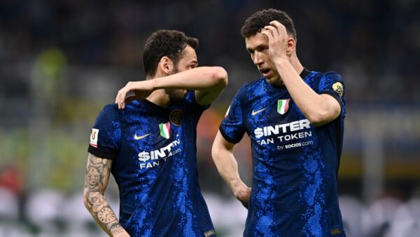 Calhanoglu Perisic MG8 9365