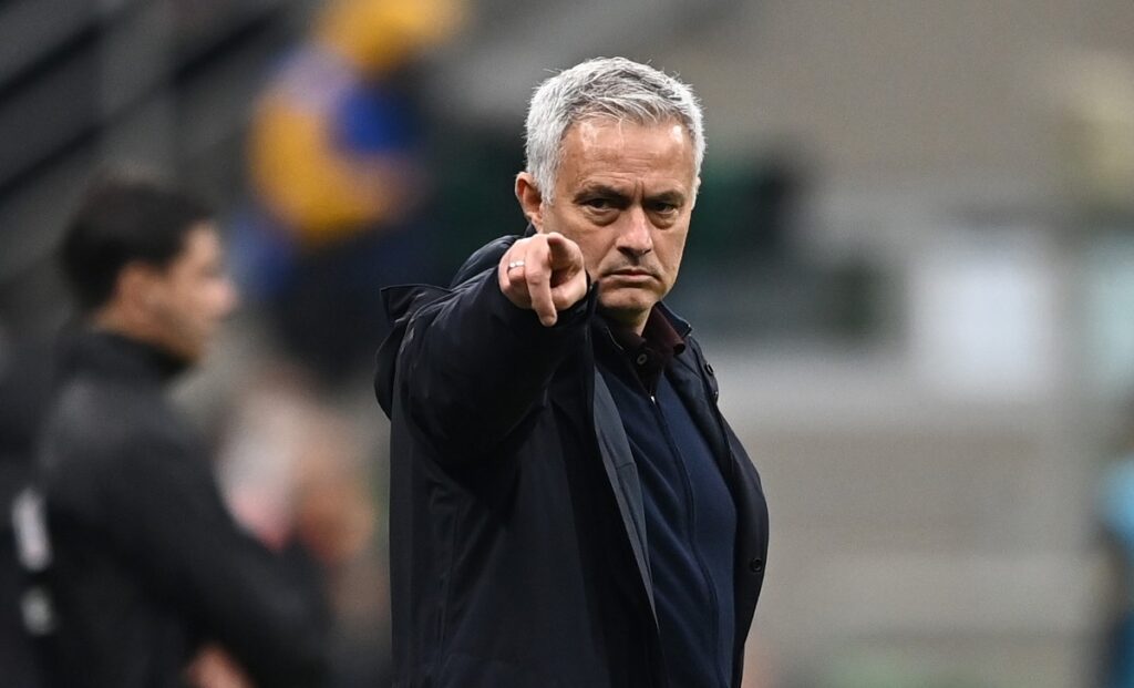 Mourinho MG8 6604