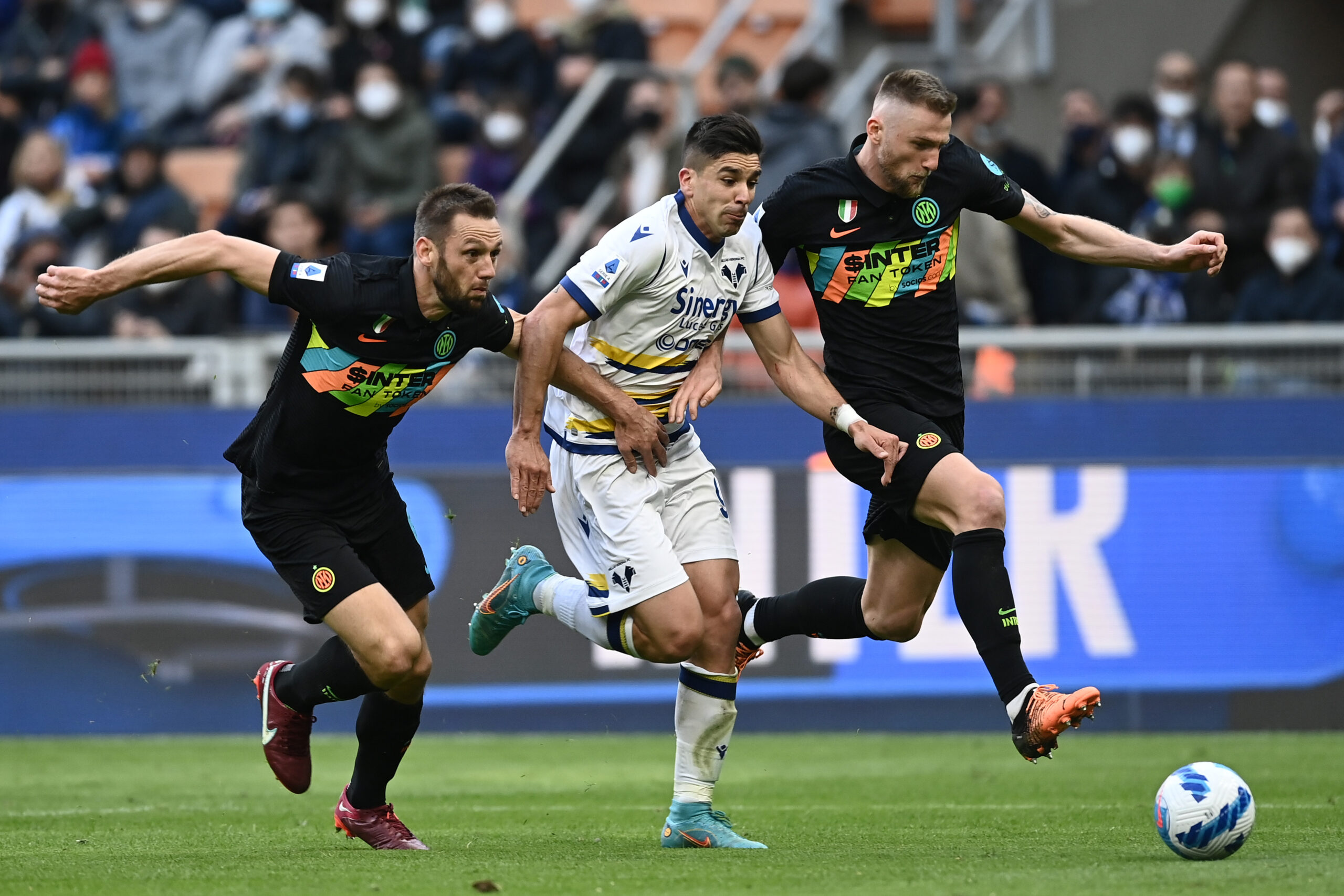 Simeone Skriniar de Vrij MG0 3266 scaled