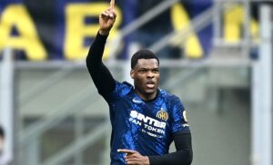 Ad Aruba intitolato un campo a Denzel Dumfries
