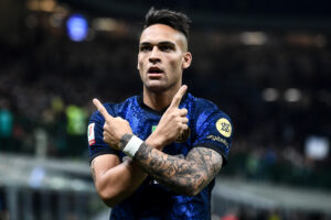 Inter Milan 3-0: i nerazzurri volano in finale grazie a Lautaro Martinez e Gosens