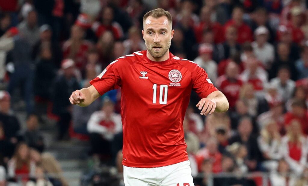 Danimarca, Kjaer abbraccia Eriksen: «Contenti sia qui in Qatar con noi» 1 Eriksen imago1012619550h