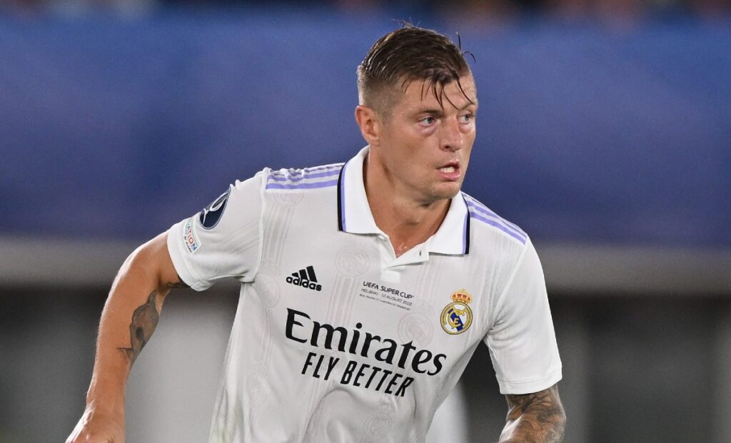 Kroos Z9A 1077