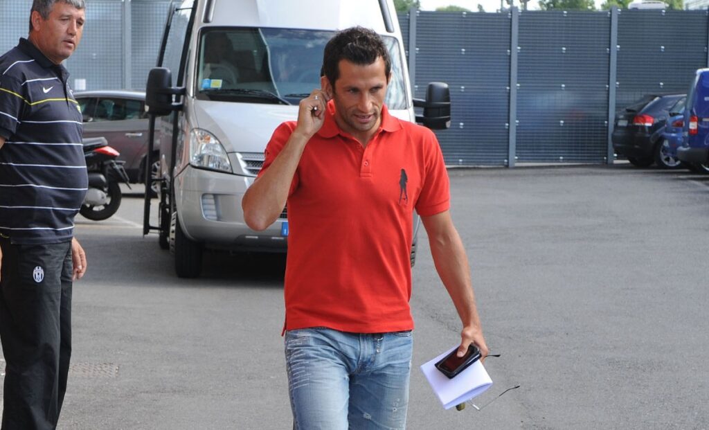 Salihamidzic rivela: «Ho molto rispetto per l'Italia. C'è un giocatore dell'Inter eccezionale, l'ho seguito da ds del Bayern» 1 Salihamidzic RAN 7941