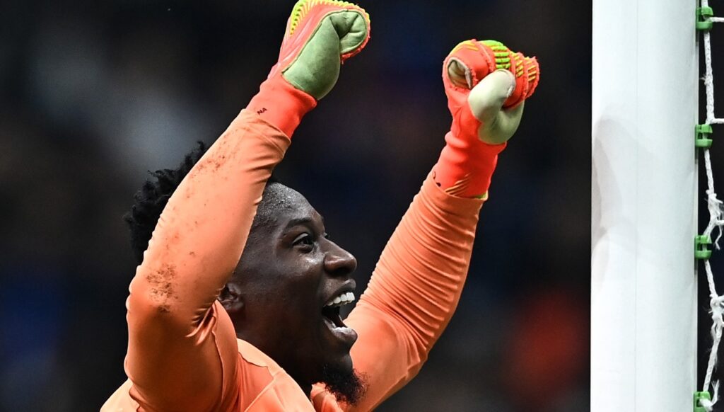 Onana MG8 7488