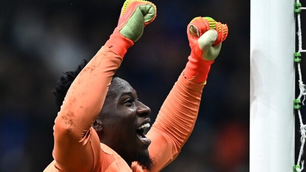 Onana MG8 7488
