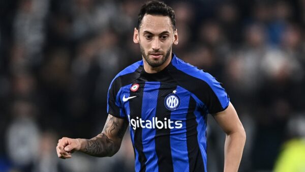 Calhanoglu MG0 1576