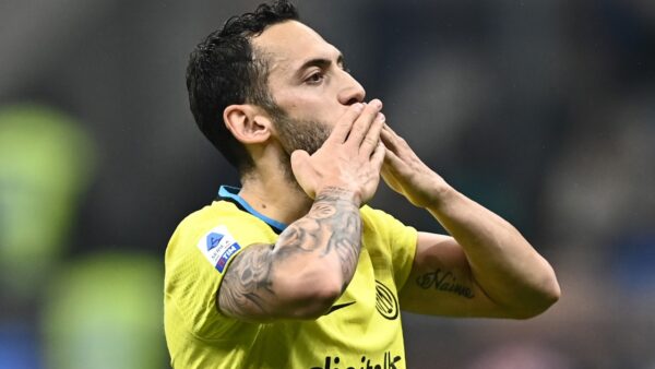 esult gol Calhanoglu MG0 6847