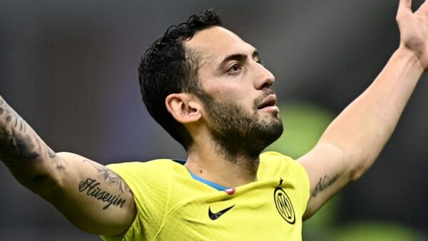 Inter Calhanoglu