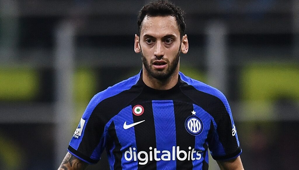 Inter, obiettivo rinnovare Calhanoglu. Per lui un contratto di ferro 1 Calhanoglu MP1 5525